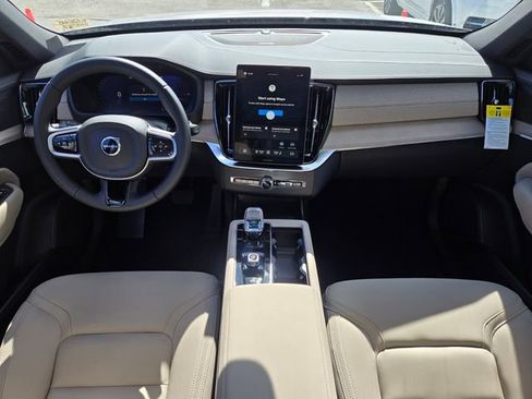 New 2026 Volvo XC90 T8 Plus image 14