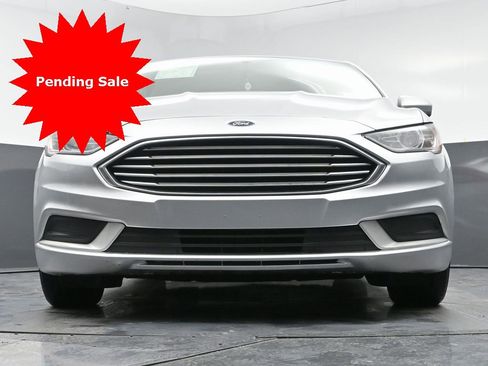Used 2018 Ford Fusion S image 45