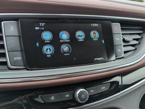 Used 2018 Buick Enclave Avenir w/ Avenir Technology Package image 35