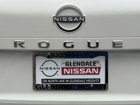 Certified 2023 Nissan Rogue SV image 14
