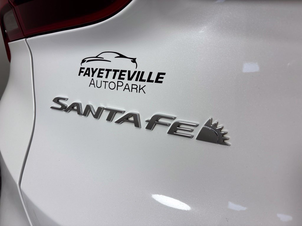 Used 2023 Hyundai Santa Fe SEL w/ Premium Package FWD image 24