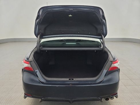 Used 2019 Toyota Camry SE image 29