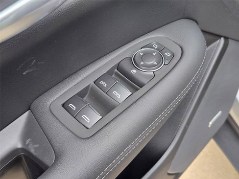 New 2026 Cadillac XT5 Luxury w/ LPO, Floor Liner Package image 21