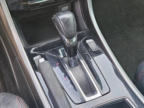 Used 2017 Honda Accord Sport Special Edition image 11