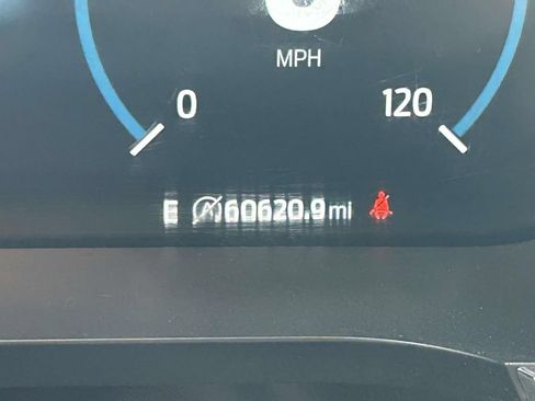 Used 2023 Ford F150 Lariat AWD/4WD image 29