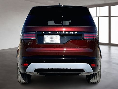 New 2026 Land Rover Discovery Limited Edition image 4