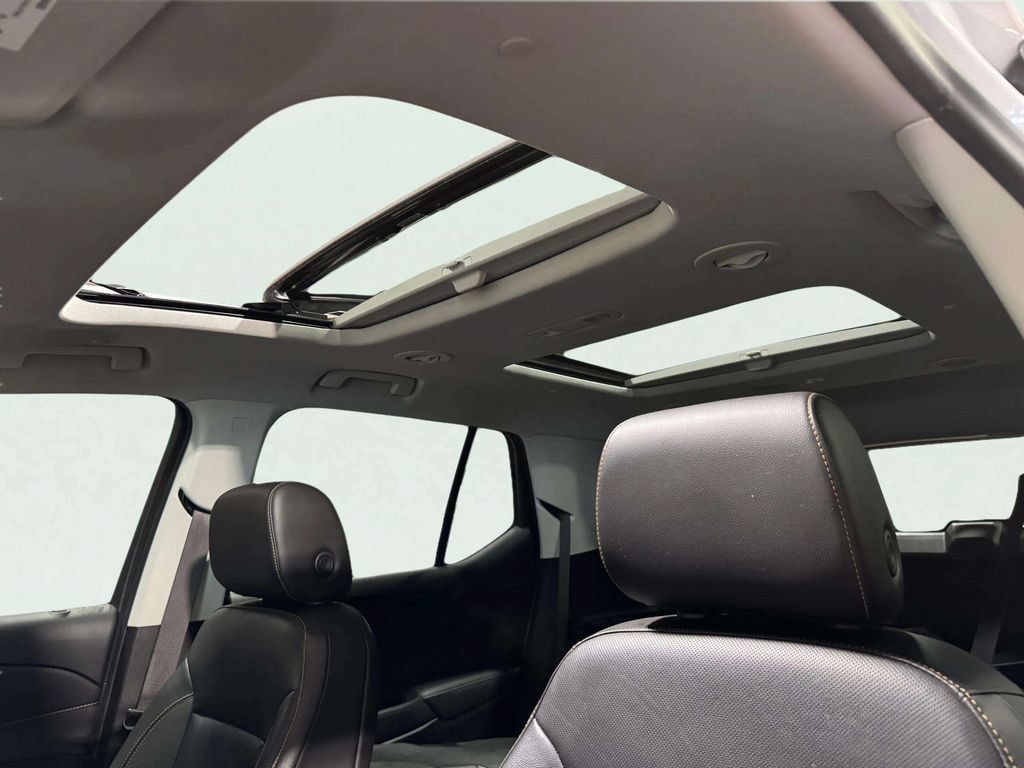 Used 2021 Chevrolet Traverse Premier w/ LPO, Floor Liner Package AWD/4WD image 22