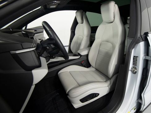 Certified 2025 Porsche Macan 4S Electric image 17