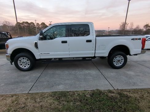 Used 2019 Ford F250 XLT image 4