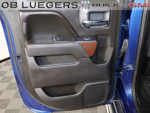 Used 2016 GMC Sierra 1500 SLE w/ SLE Value Package image 12