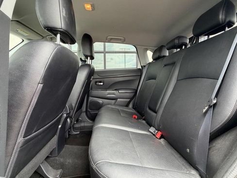 Used 2017 Mitsubishi Outlander Sport SEL AWD/4WD image 8