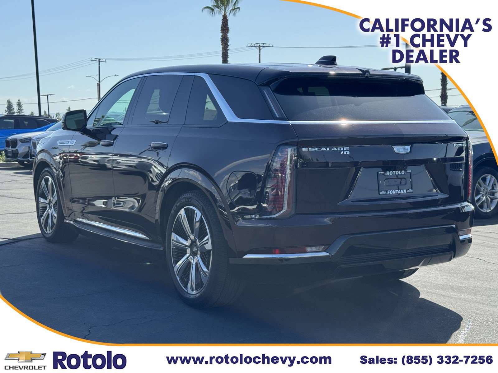 Used 2025 Cadillac Escalade IQ Luxury 2 w/ LPO, Premium Carpet Package AWD/4WD image 4