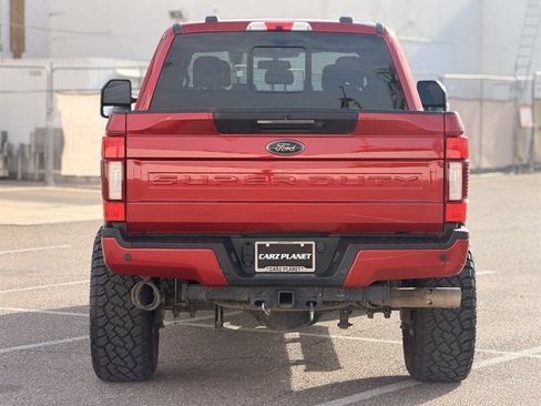 Used 2022 Ford F250 Lariat w/ Black Appearance Package AWD/4WD image 4