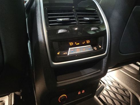 Used 2025 BMW X5 xDrive50e w/ Climate Comfort Package image 23