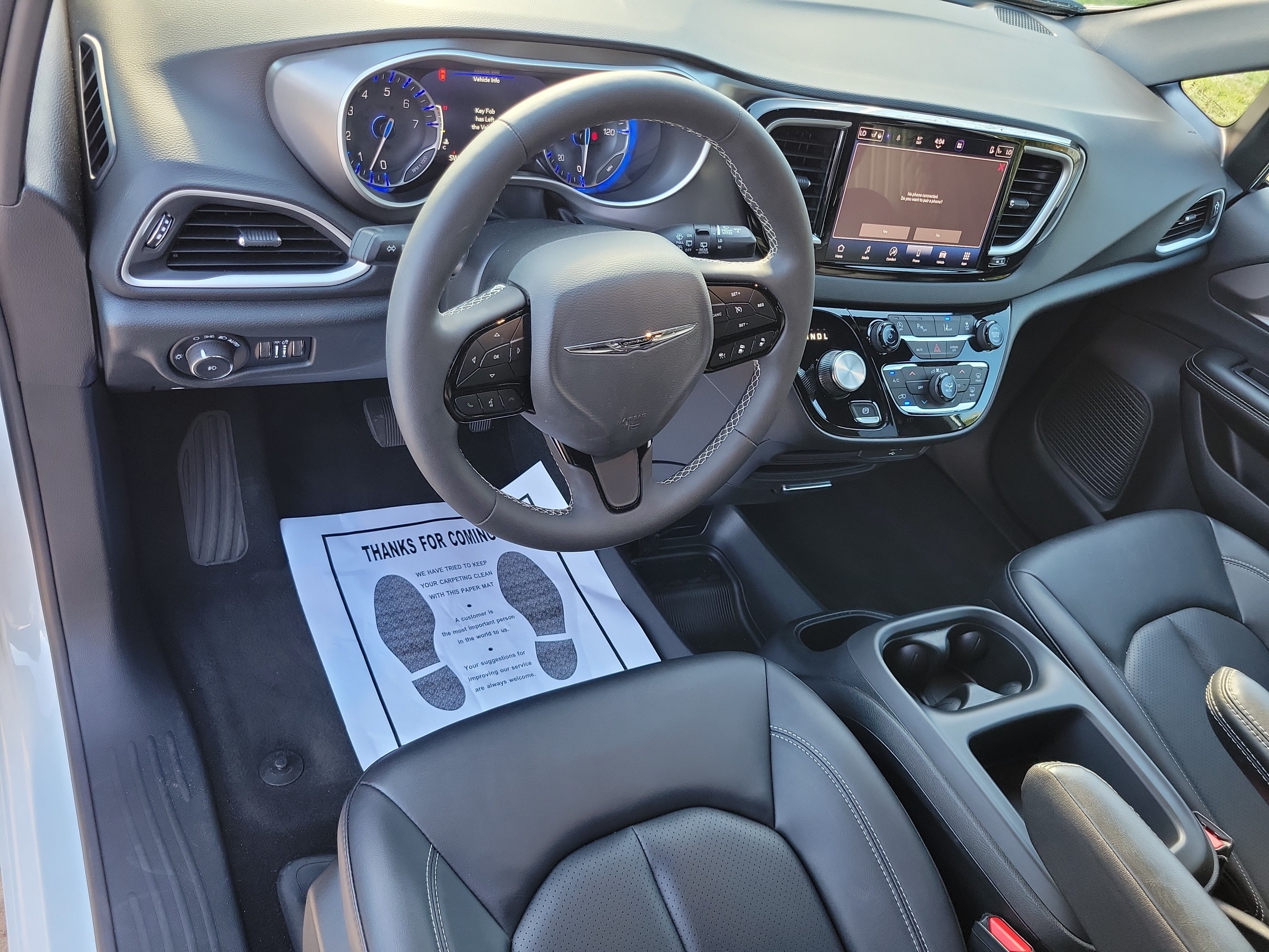 Used 2026 Chrysler Pacifica Select w/ S Appearance Package FWD image 12