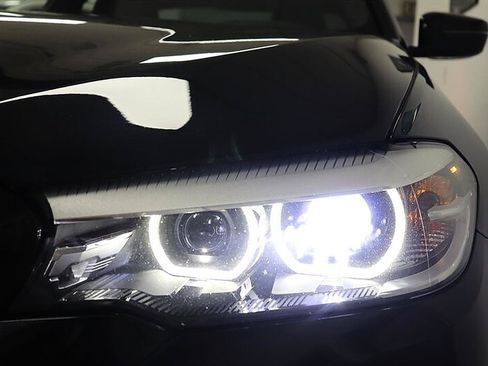Used 2018 BMW 540i RWD image 65