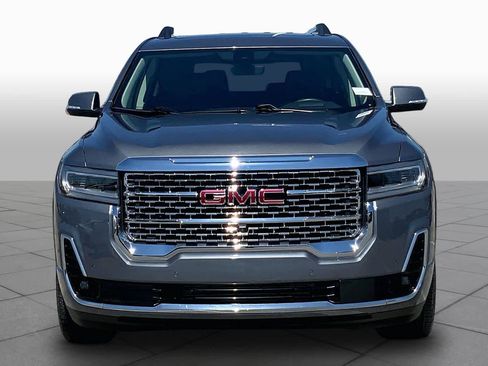 Used 2022 GMC Acadia Denali w/ Denali Ultimate Package AWD/4WD image 4