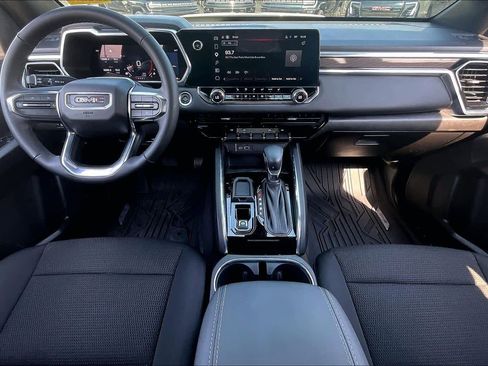 Used 2025 GMC Canyon Elevation w/ Convenience Package RWD image 16