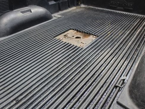 Used 2007 Dodge Ram 2500 Truck SLT image 13