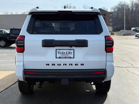 Certified 2025 Toyota 4Runner SR5 image 4