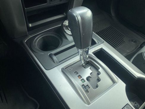 Used 2021 Toyota 4Runner SR5 Premium image 20