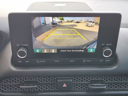 Certified 2025 Honda HR-V Sport image 17