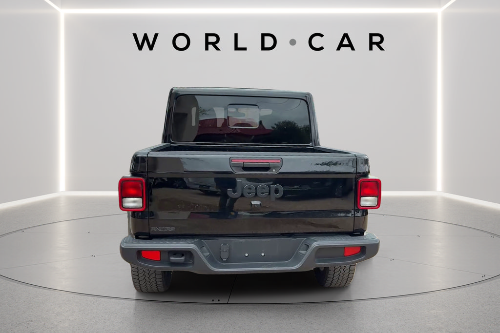 Used 2025 Jeep Gladiator Sport AWD/4WD image 9