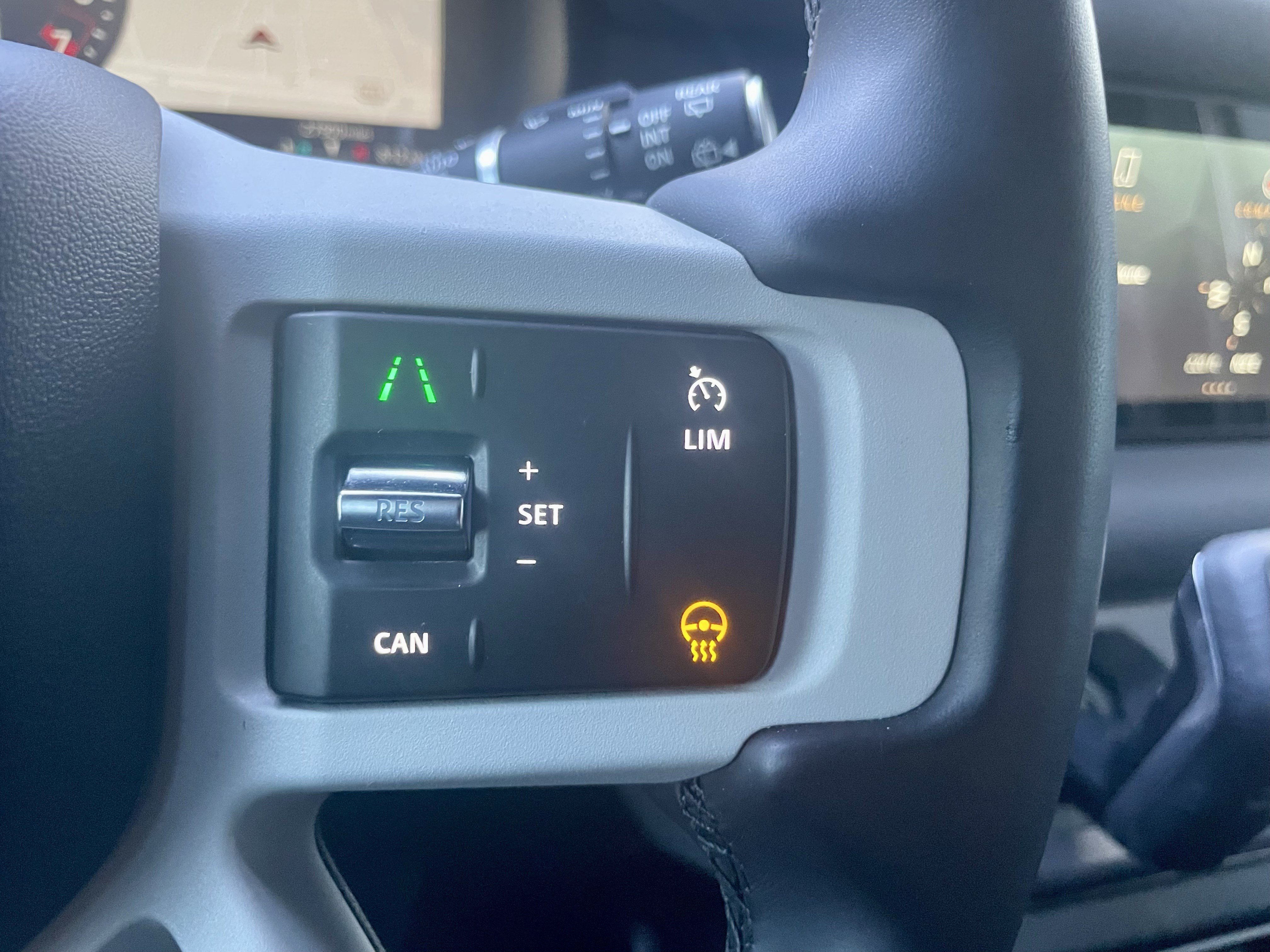 Used 2023 Land Rover Defender 110 S AWD/4WD image 22