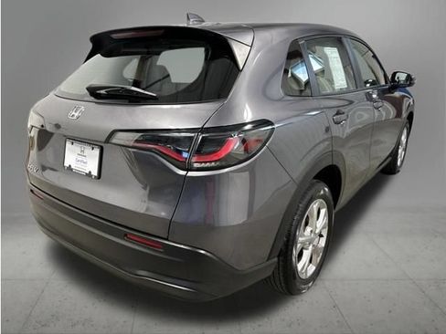 Certified 2024 Honda HR-V LX image 6