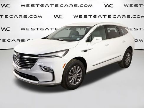Used 2023 Buick Enclave Essence w/ Trailering Package, 5000 lbs. FWD image 1