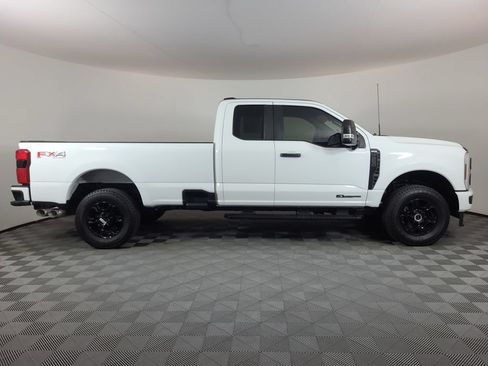 Used 2025 Ford F250 XL w/ STX Appearance Package AWD/4WD image 2