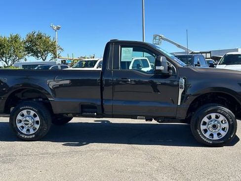Certified 2024 Ford F250 XLT image 2