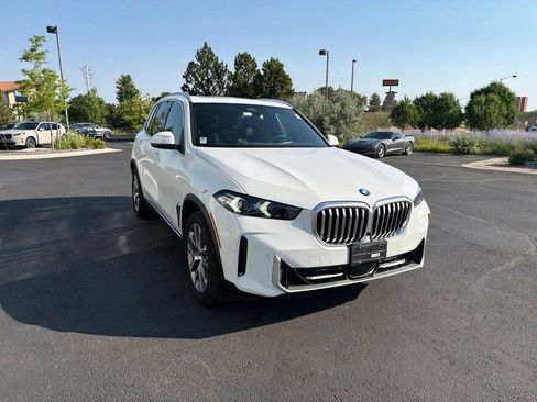 Used 2024 BMW X5 xDrive40i AWD/4WD image 7