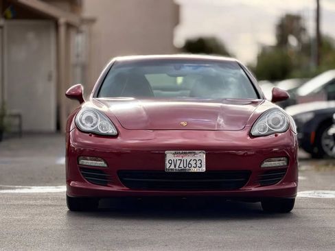 Used 2011 Porsche Panamera image 3