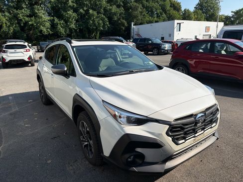 Used 2024 Subaru Crosstrek 2.0i Premium AWD/4WD image 8