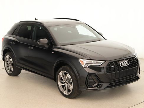 New 2025 Audi Q3 2.0T Premium image 31