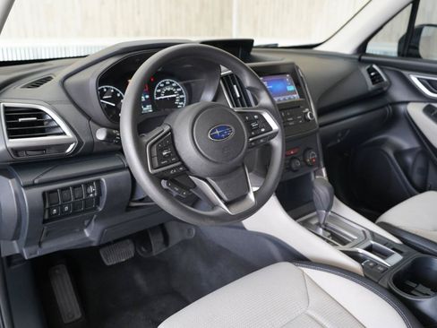 Used 2020 Subaru Forester AWD/4WD image 11