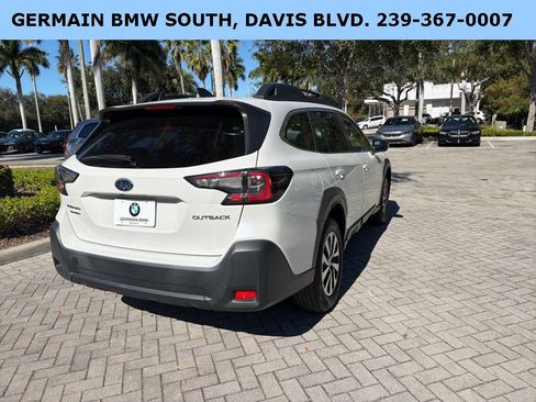 Used 2023 Subaru Outback Premium image 8