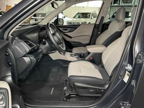 Used 2024 Subaru Forester Premium AWD/4WD image 23
