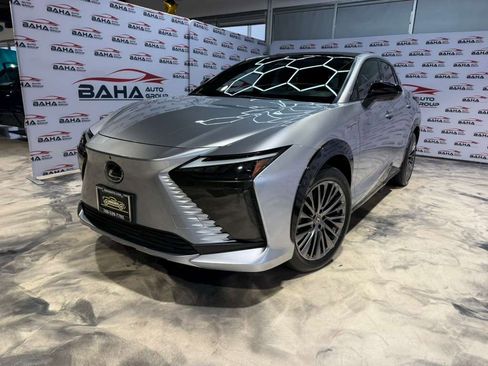 Used 2023 Lexus RZ 450e Premium w/ Accessory Package (2T) image 2