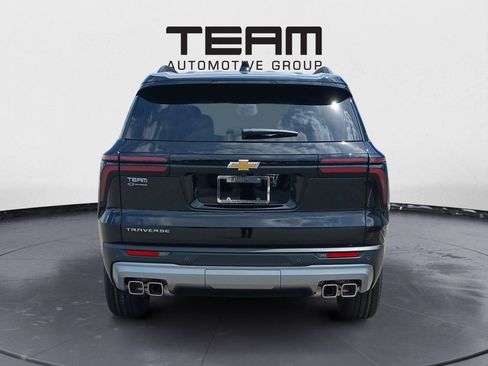 New 2025 Chevrolet Traverse LT w/ Enhanced Driving Package image 6