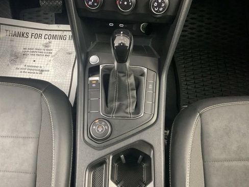 Used 2022 Volkswagen Taos SE AWD/4WD image 18