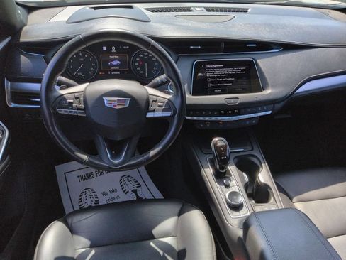 Used 2020 Cadillac XT4 Premium Luxury FWD image 21