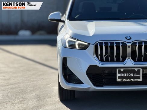 Used 2025 BMW X1 xDrive28i image 14