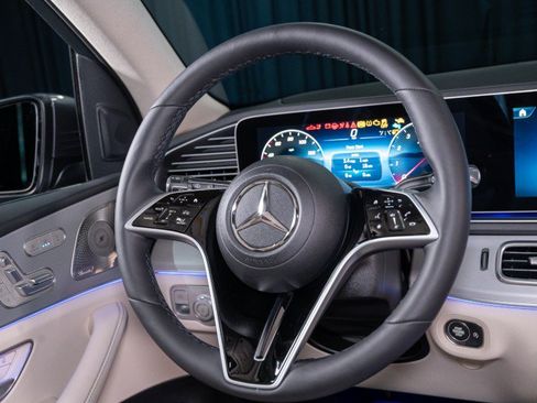 New 2026 Mercedes-Benz GLE 450 4MATIC image 15