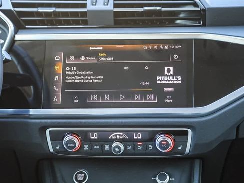 Used 2022 Audi Q3 2.0T Premium Plus w/ Premium Plus Package image 13