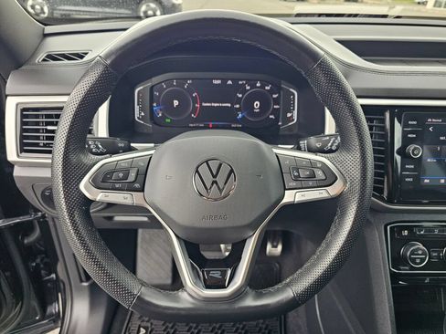 Used 2023 Volkswagen Atlas Cross Sport SEL Premium R-Line AWD/4WD image 16