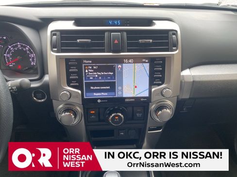 Used 2022 Toyota 4Runner SR5 Premium image 25