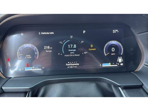 Used 2023 Jeep Grand Cherokee Altitude AWD/4WD image 23