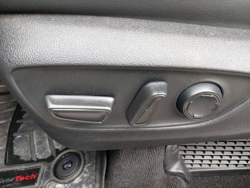 Used 2024 Toyota Sienna XSE w/ XSE Plus Package AWD/4WD image 21